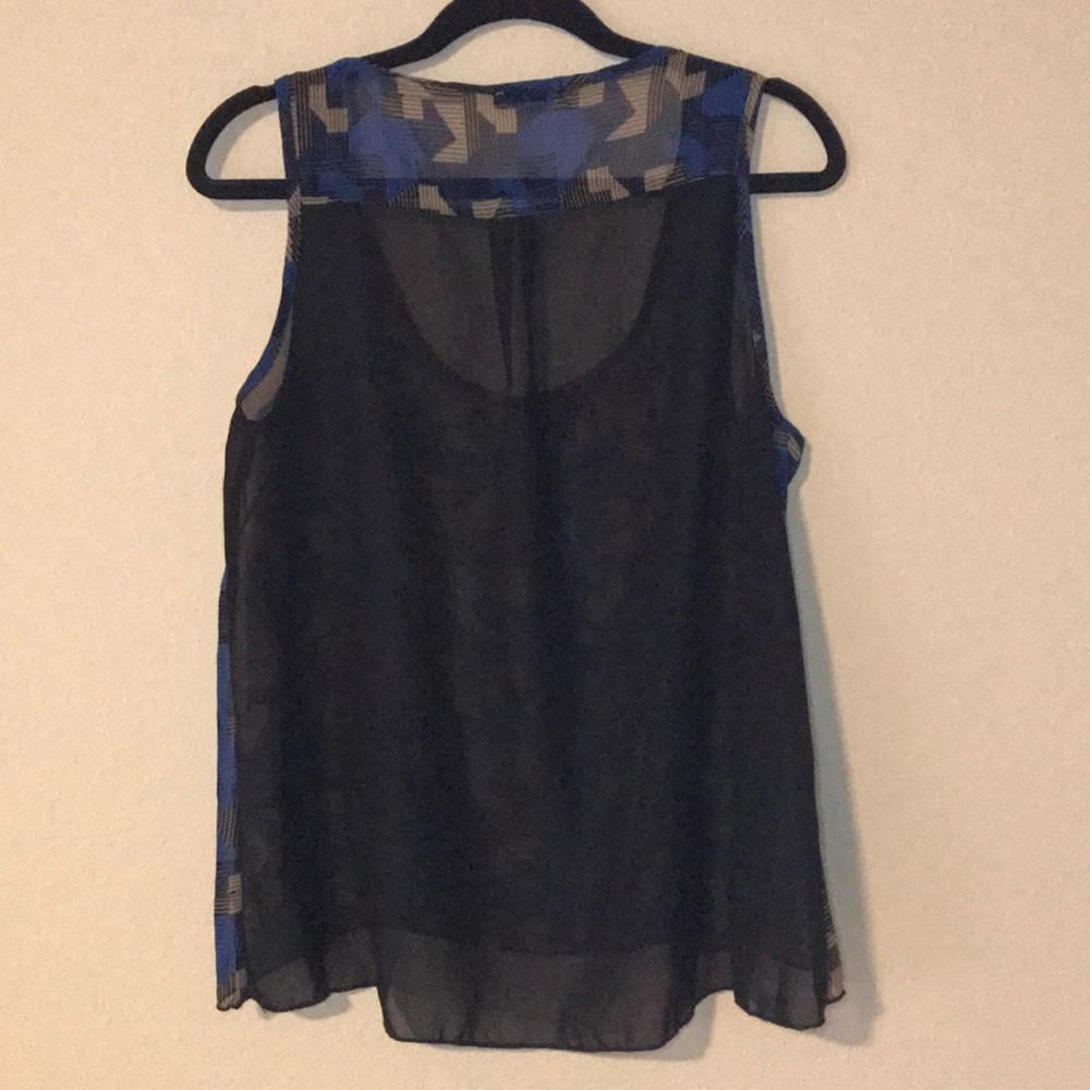 Pyra Blouse - Picture 3 of 3